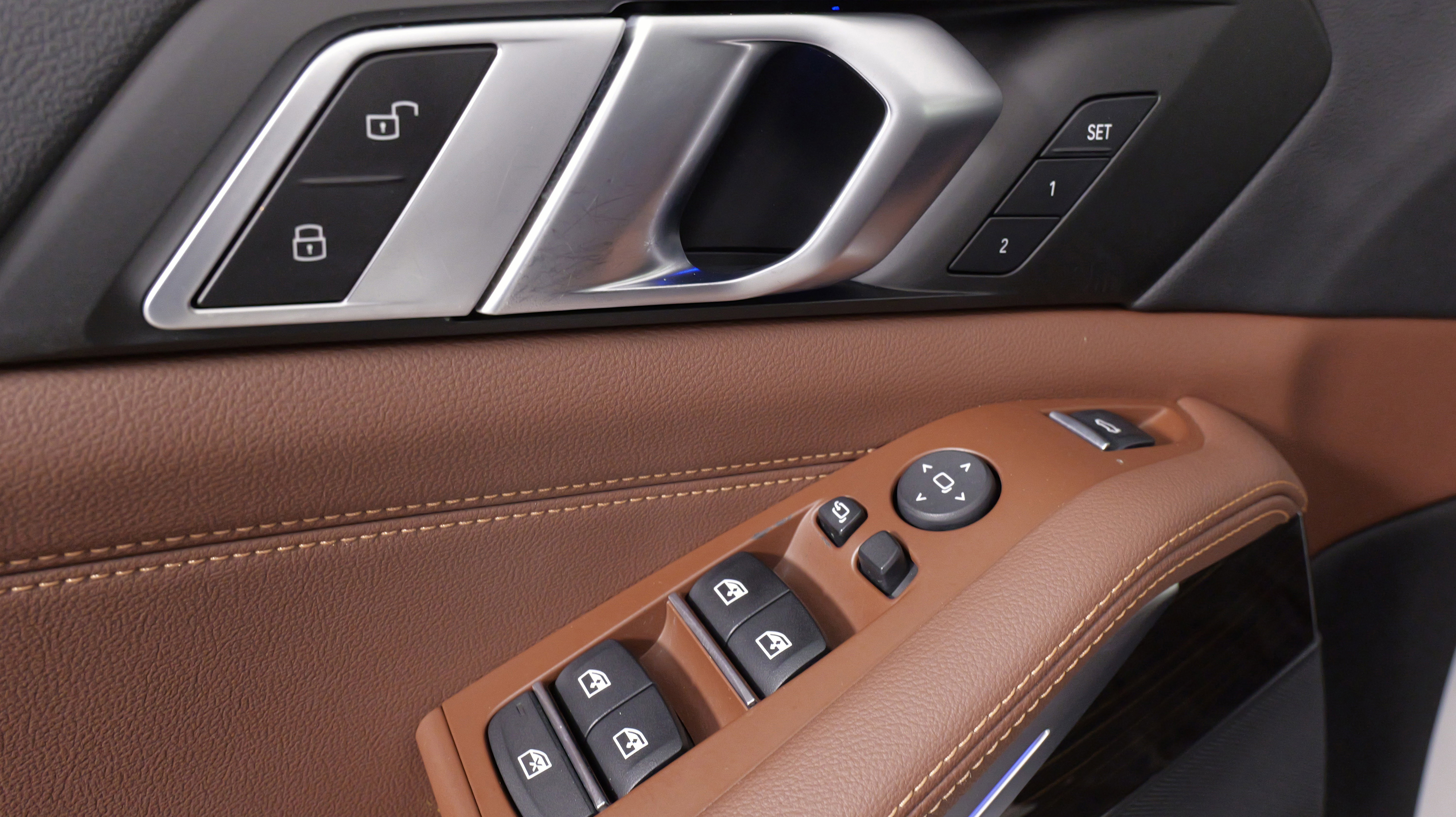 Used 2021 BMW X5 xDrive40i w/ Convenience Package image 27