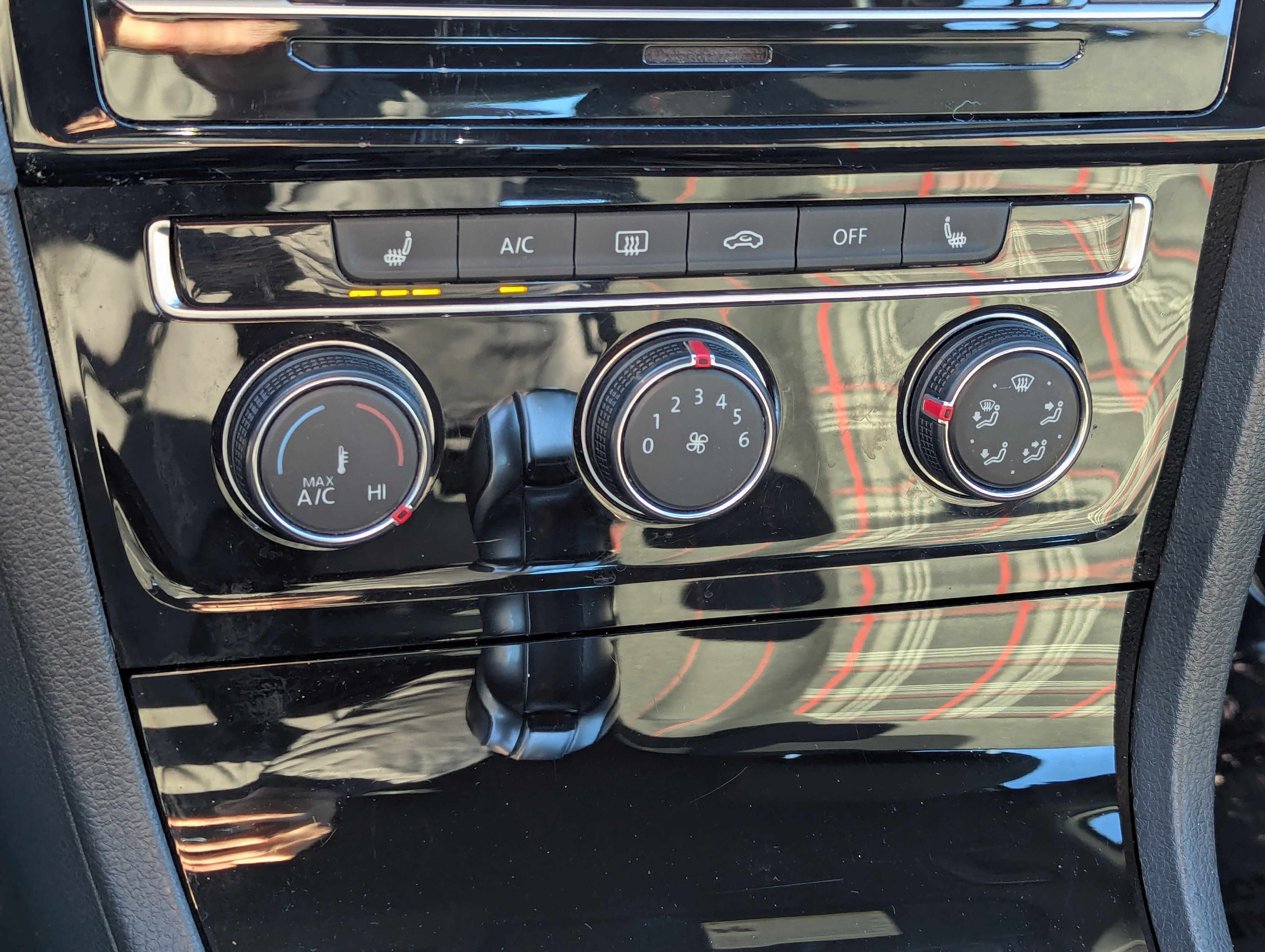 Used 2018 Volkswagen GTI S image 22