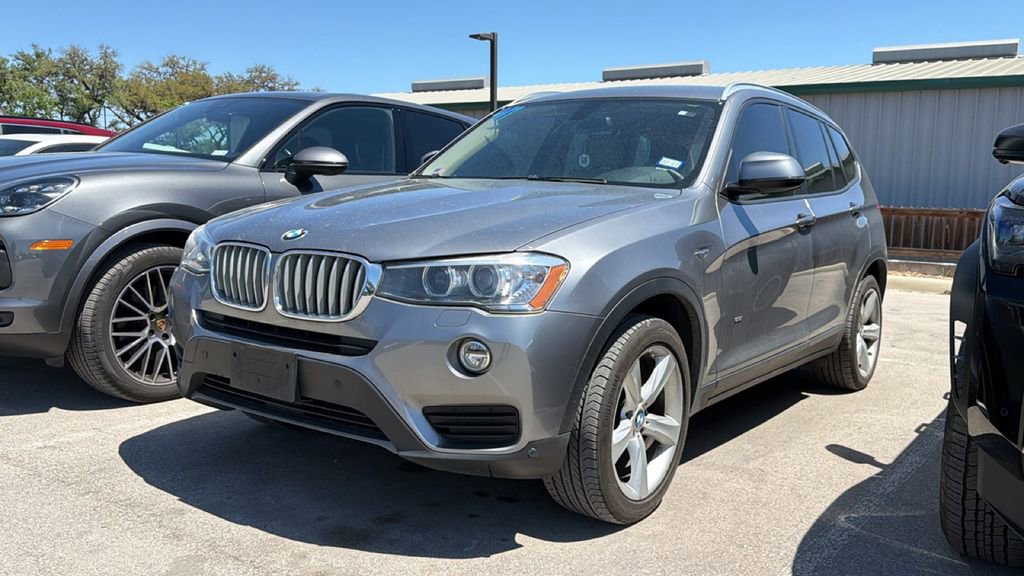 Used 2017 BMW X3 sDrive28i image 13