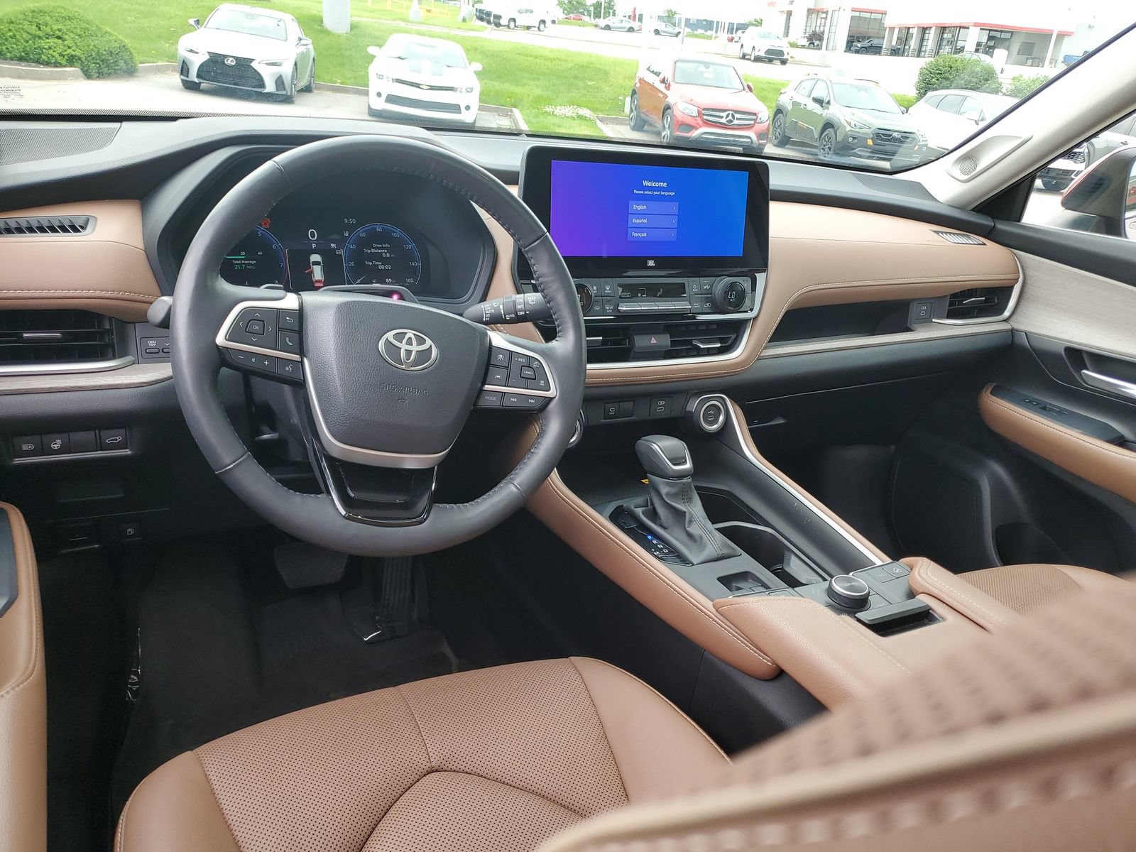 Certified 2024 Toyota Grand Highlander AWD image 10