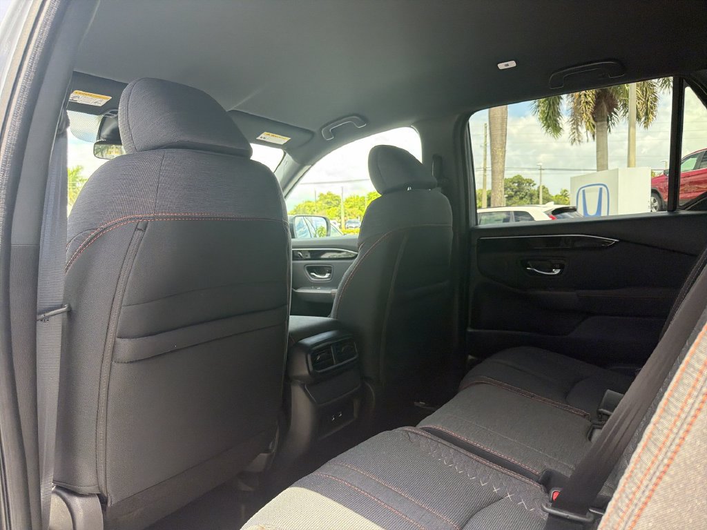 New 2026 Honda Pilot Sport image 21