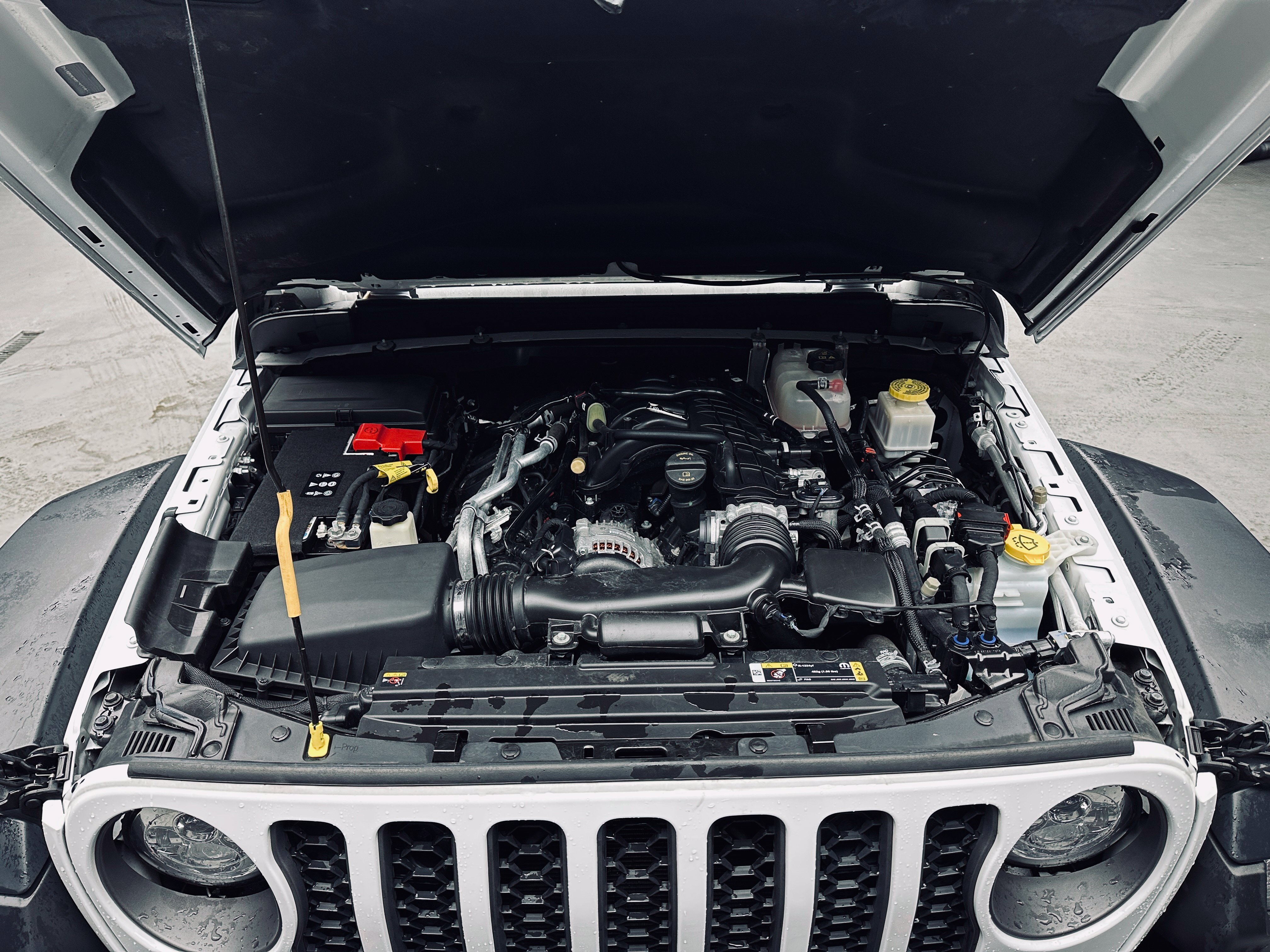 Used 2023 Jeep Gladiator Mojave w/ Cold Weather Group AWD/4WD image 38