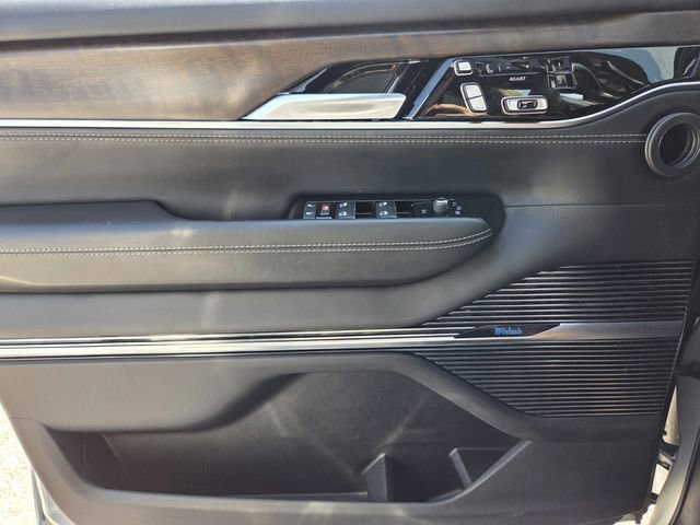 Used 2023 Jeep Grand Wagoneer Series II w/ Flexible Seating Group image 23