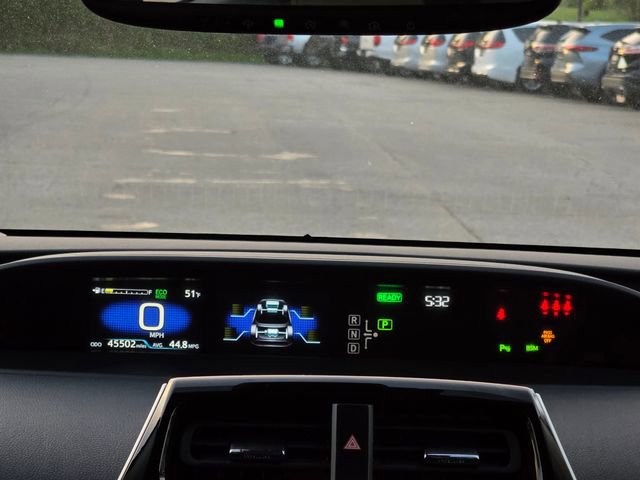 Used 2021 Toyota Prius XLE w/ Advanced Technology Package AWD/4WD image 21