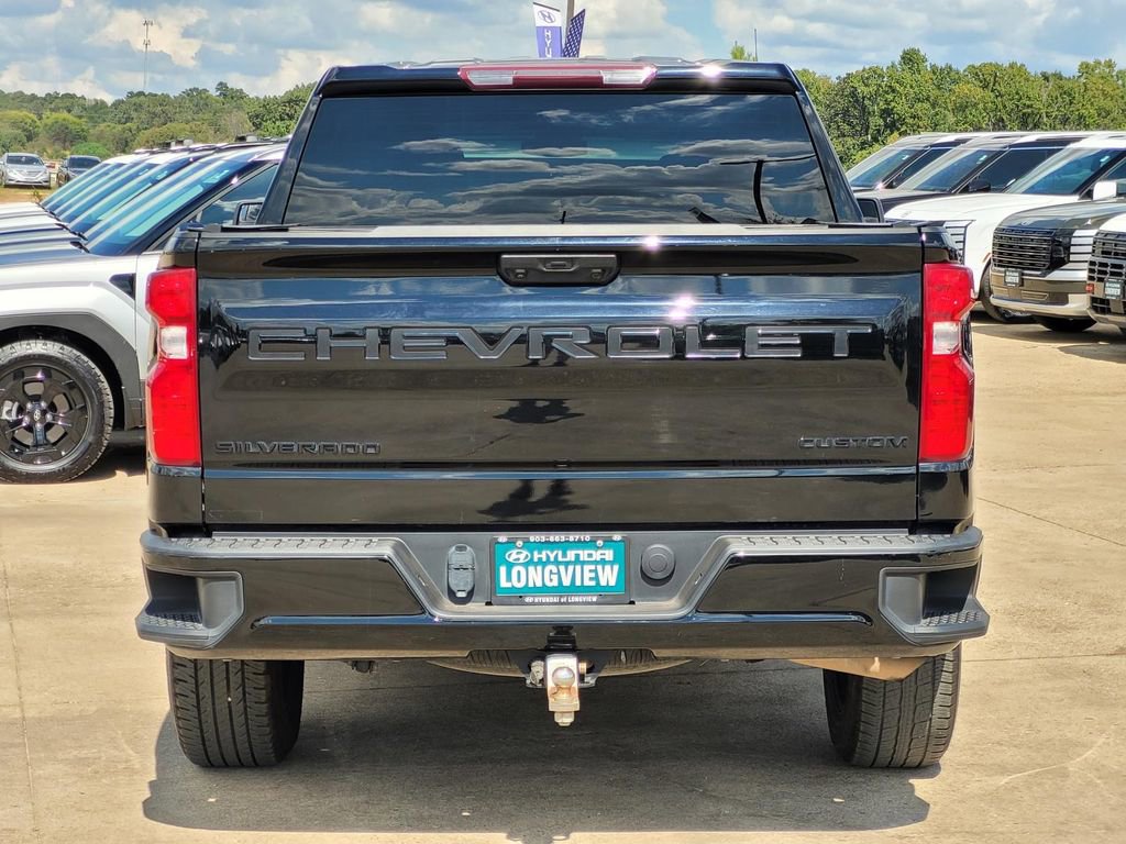 Used 2023 Chevrolet Silverado 1500 Custom w/ LPO, Dark Essentials Package image 5
