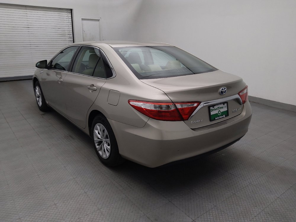 Used 2017 Toyota Camry LE FWD image 5