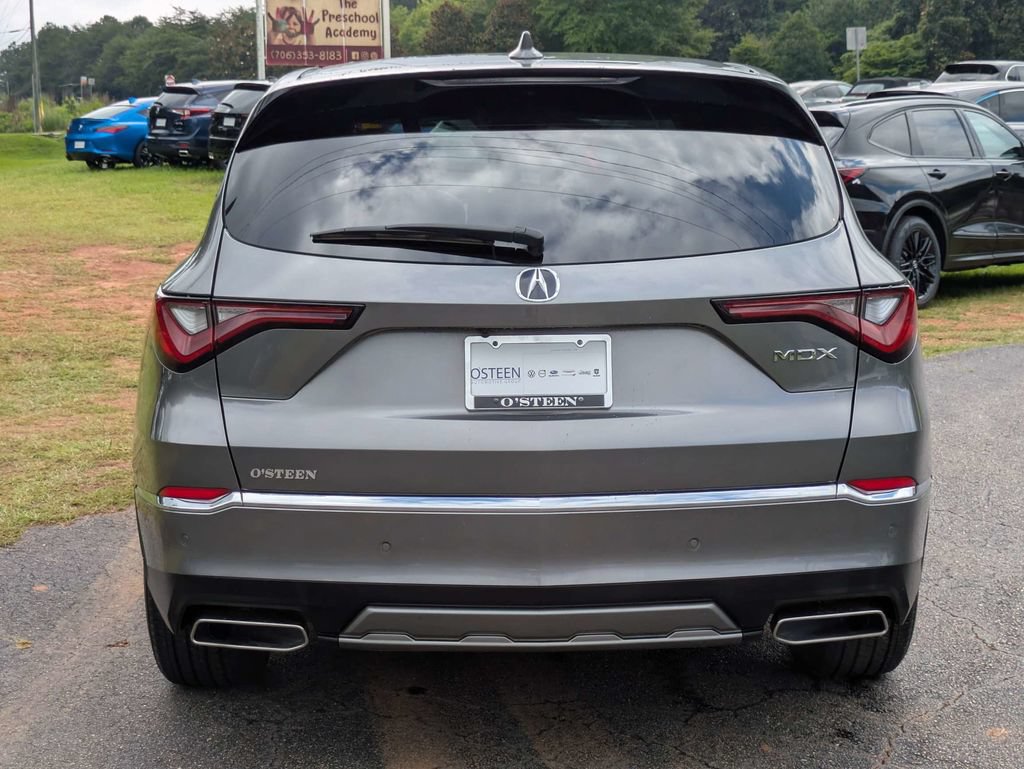 Used 2025 Acura MDX FWD w/ Technology Package image 5