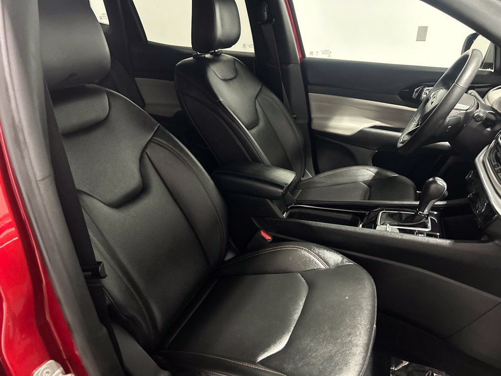 Used 2024 Jeep Compass Limited AWD/4WD image 13