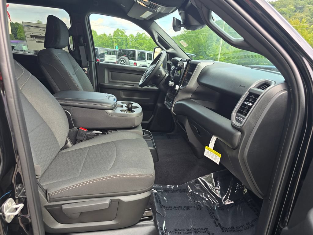 New 2027 RAM 2500 Tradesman AWD/4WD image 25