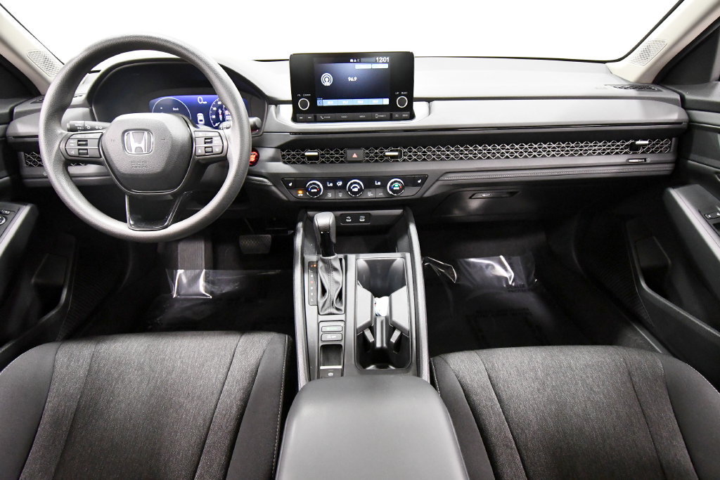 Certified 2024 Honda Accord EX image 3