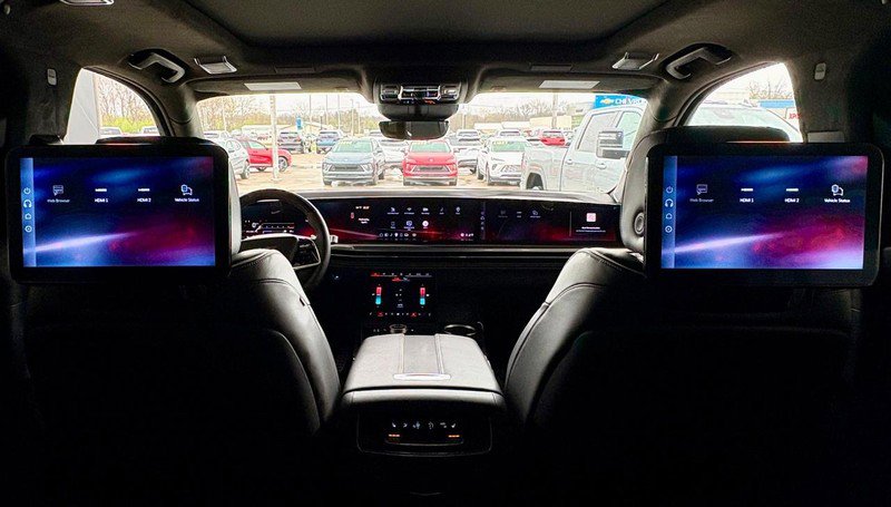 New 2026 Cadillac Escalade V image 16