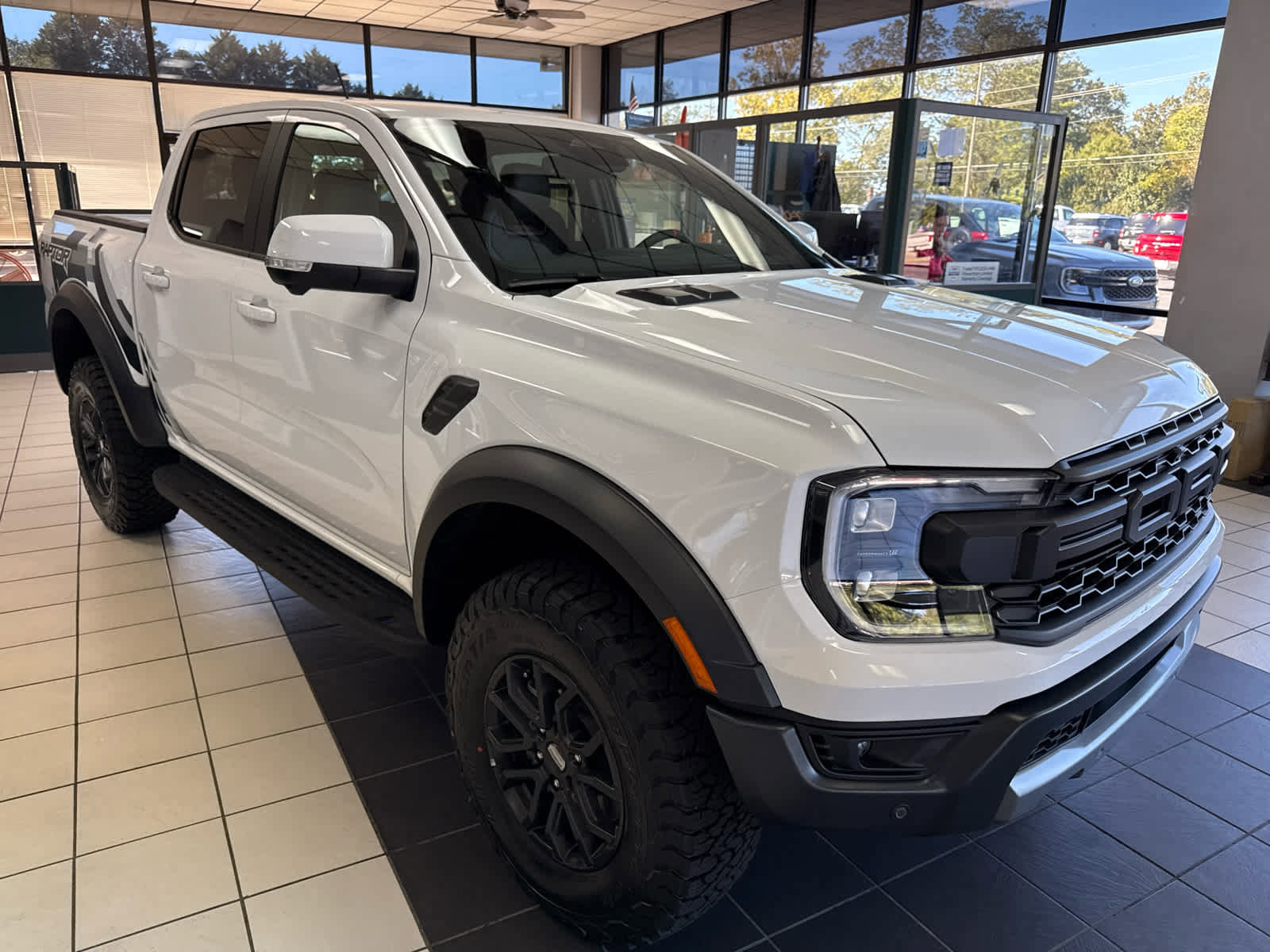 Used 2025 Ford Ranger Raptor image 1