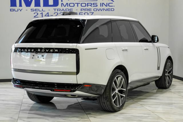 Used 2025 Land Rover Range Rover SE AWD/4WD image 10