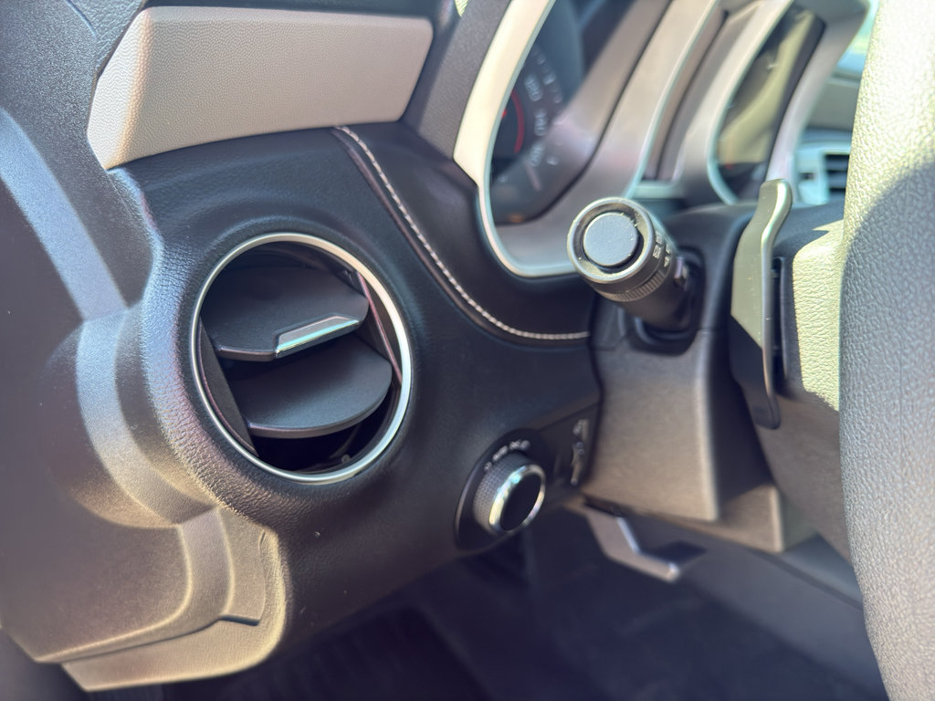 Used 2013 Chevrolet Camaro LS RWD image 13