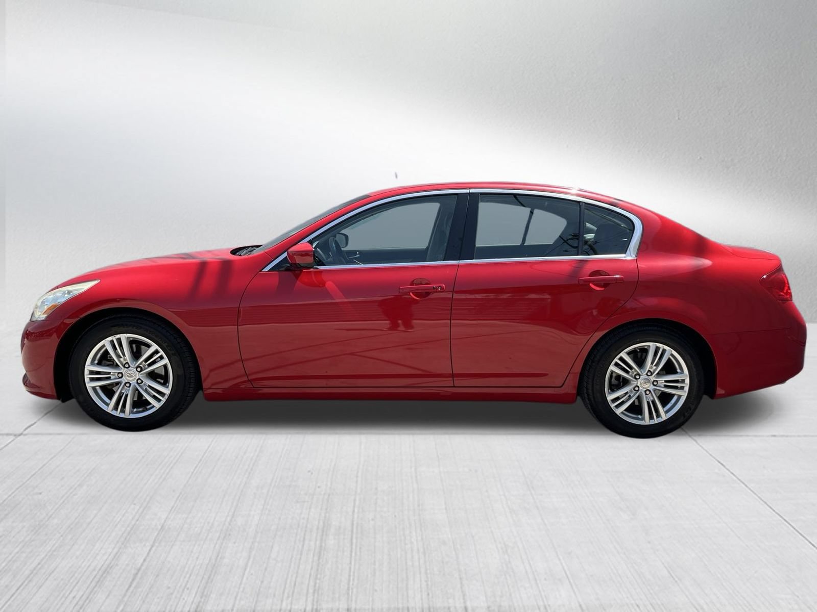 Used 2010 INFINITI G37 Journey w/ Premium Pkg RWD image 4