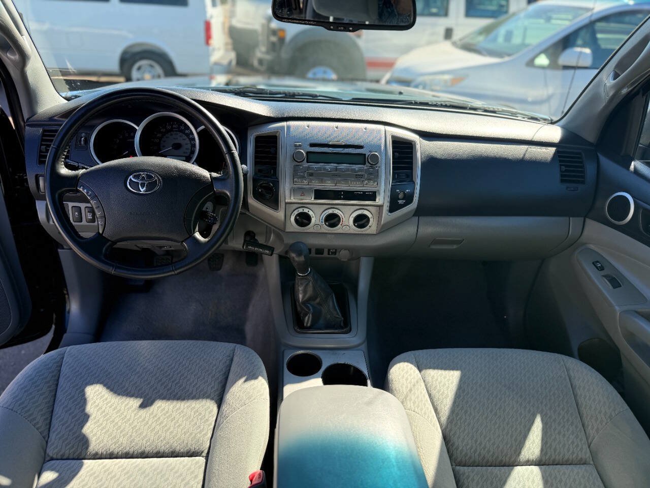 Used 2010 Toyota Tacoma 4x4 Access Cab w/ SR5 Pkg #2 image 17