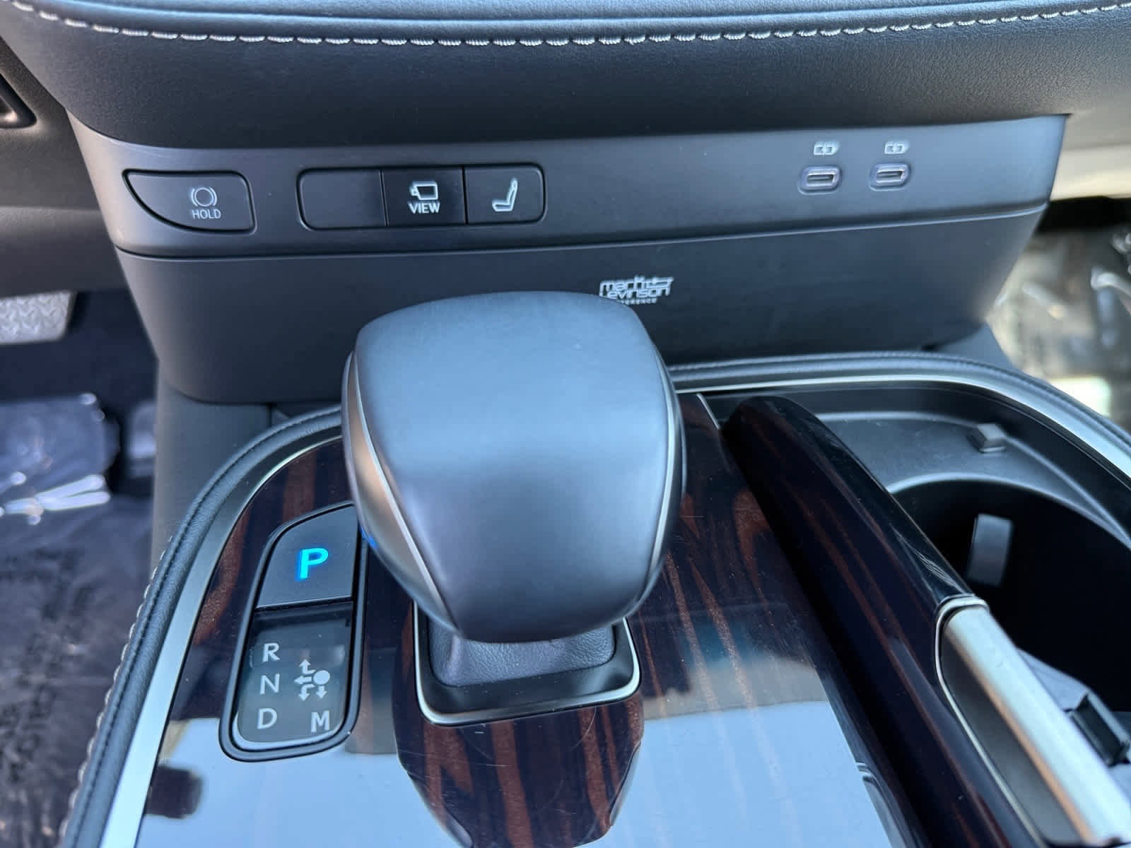 Used 2023 Lexus LS 500 w/ Interior Upgrade Package image 22