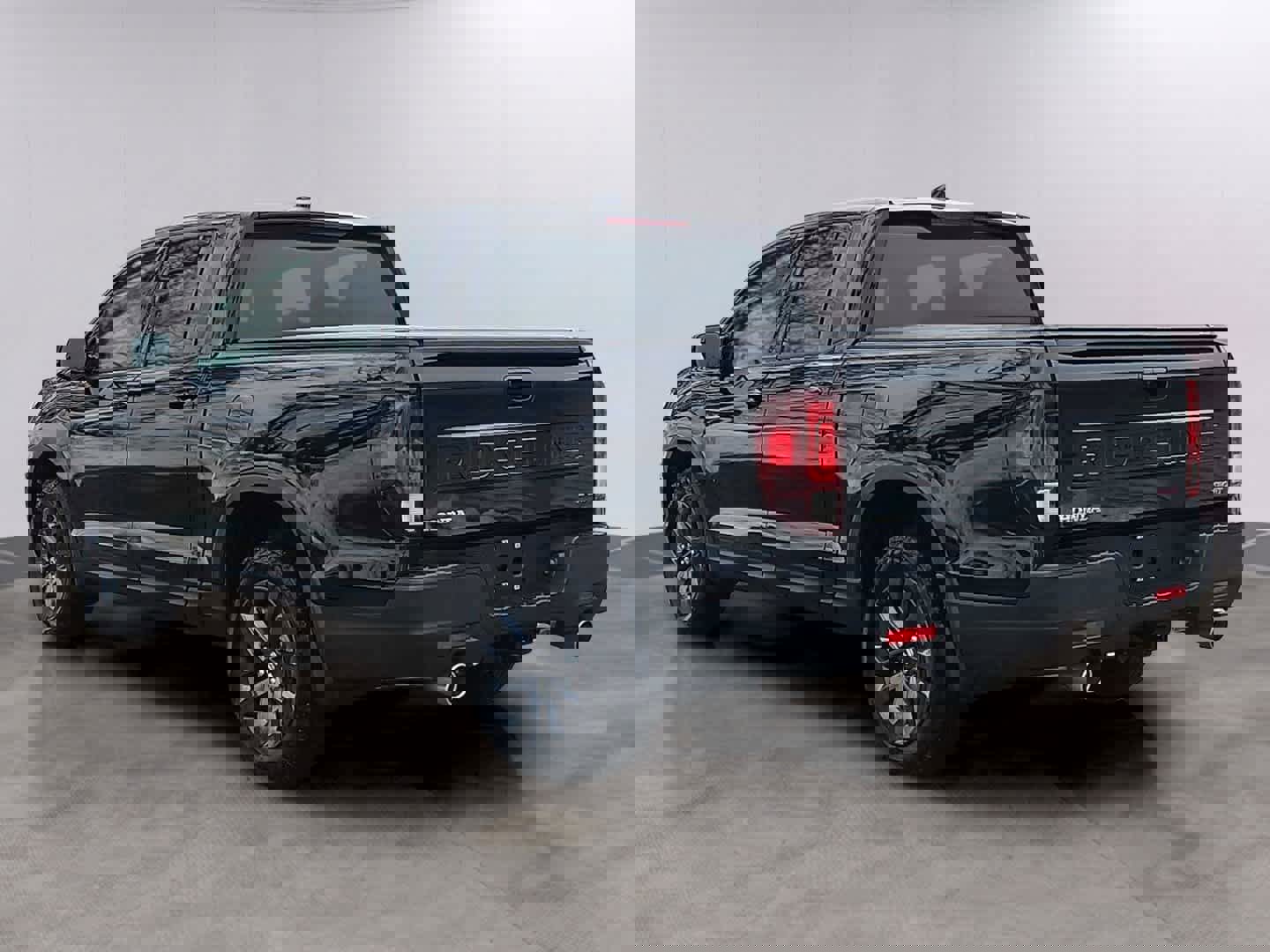 Used 2024 Honda Ridgeline Sport image 6