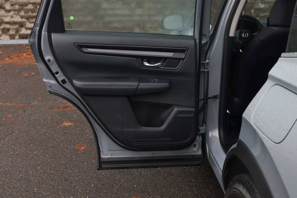 Used 2023 Honda CR-V LX image 19