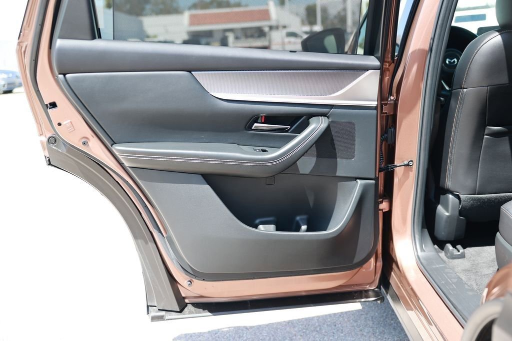 Used 2025 MAZDA CX-70 3.3 Turbo w/ Premium Package image 39