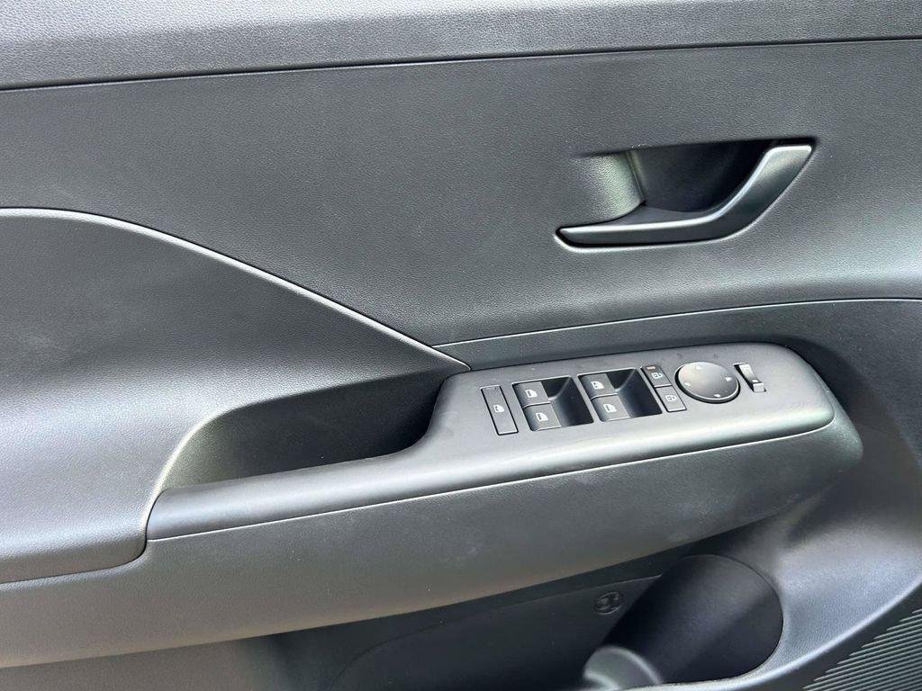 New 2026 Hyundai Kona SE FWD image 66