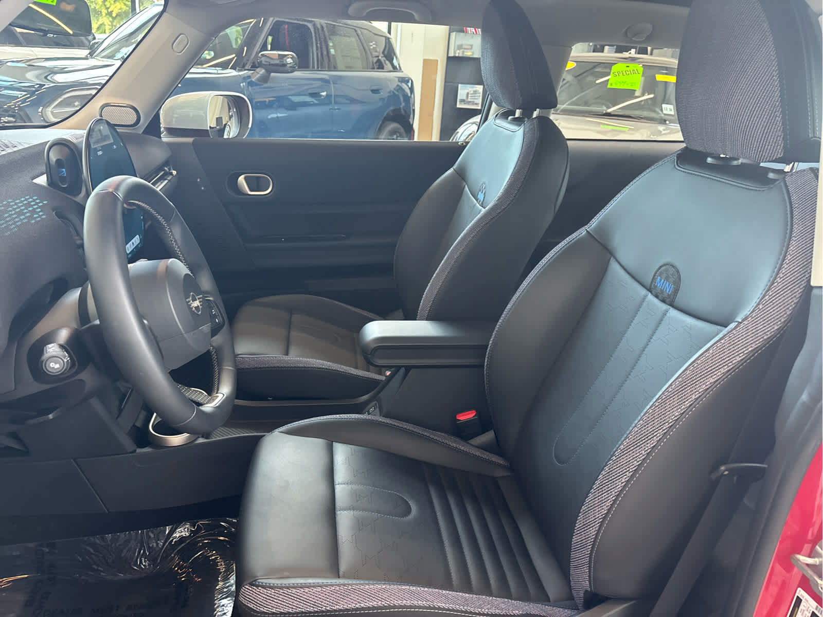 Used 2025 MINI Cooper S FWD image 21