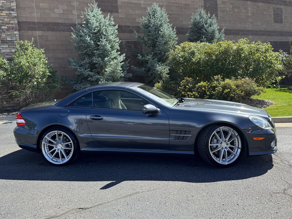 Used 2009 Mercedes-Benz SL 550 image 5