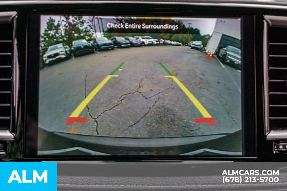 Used 2024 Chrysler Pacifica Select image 43