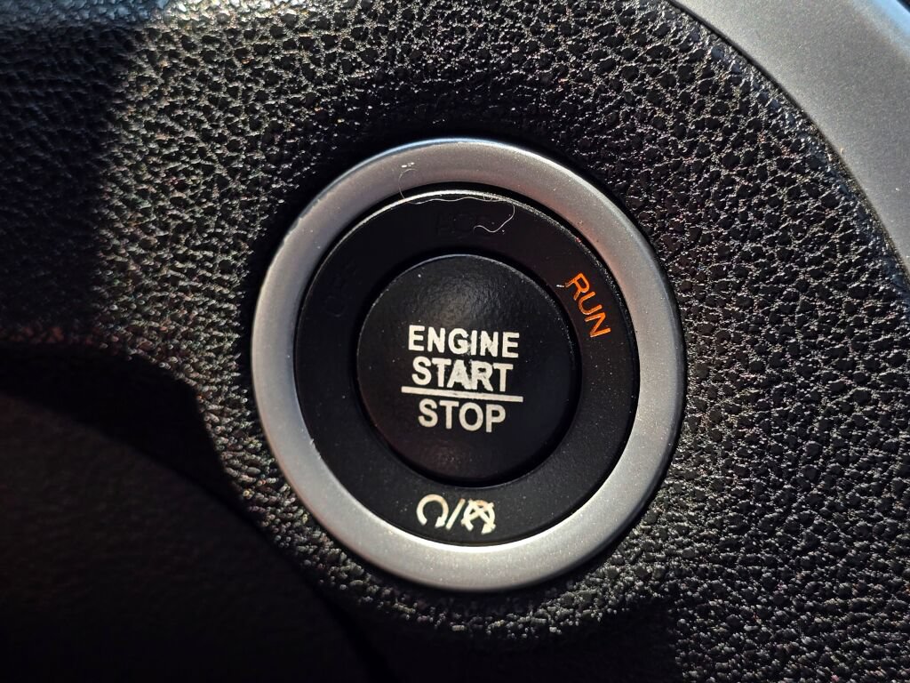 Used 2020 Chrysler 300 Limited RWD image 27