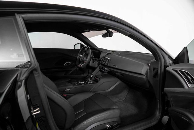 Used 2023 Audi R8 V10 performance image 25