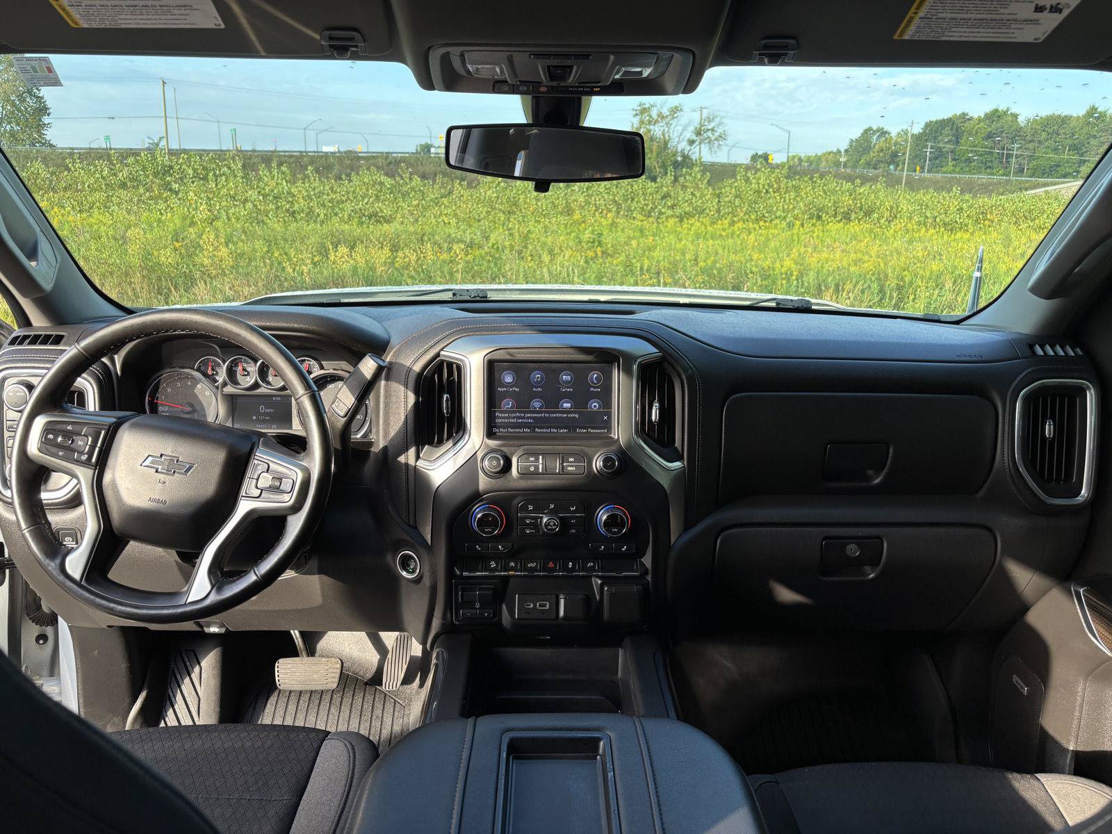 Used 2020 Chevrolet Silverado 1500 LT Trail Boss AWD/4WD image 18