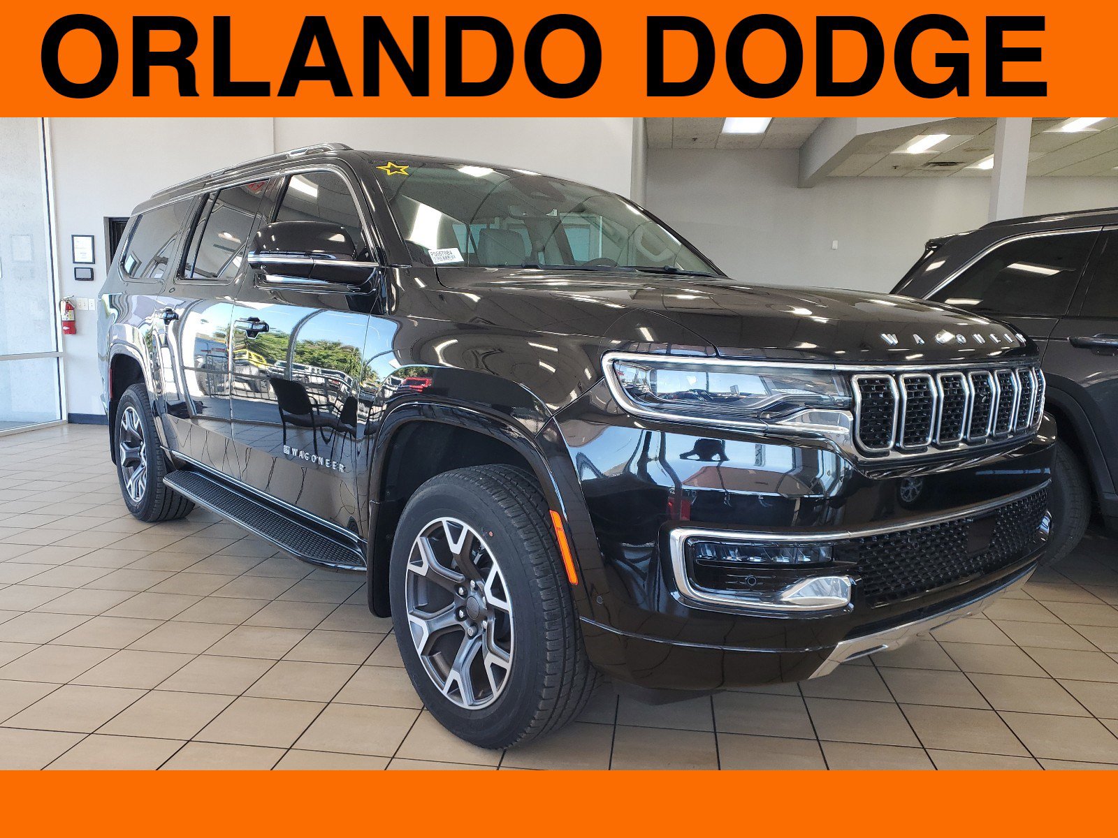 New 2023 Jeep Wagoneer L Series III w/ Convenience Group I