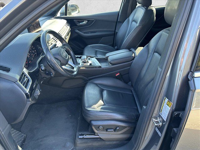 Used 2018 Audi Q7 3.0T Premium Plus AWD/4WD image 12