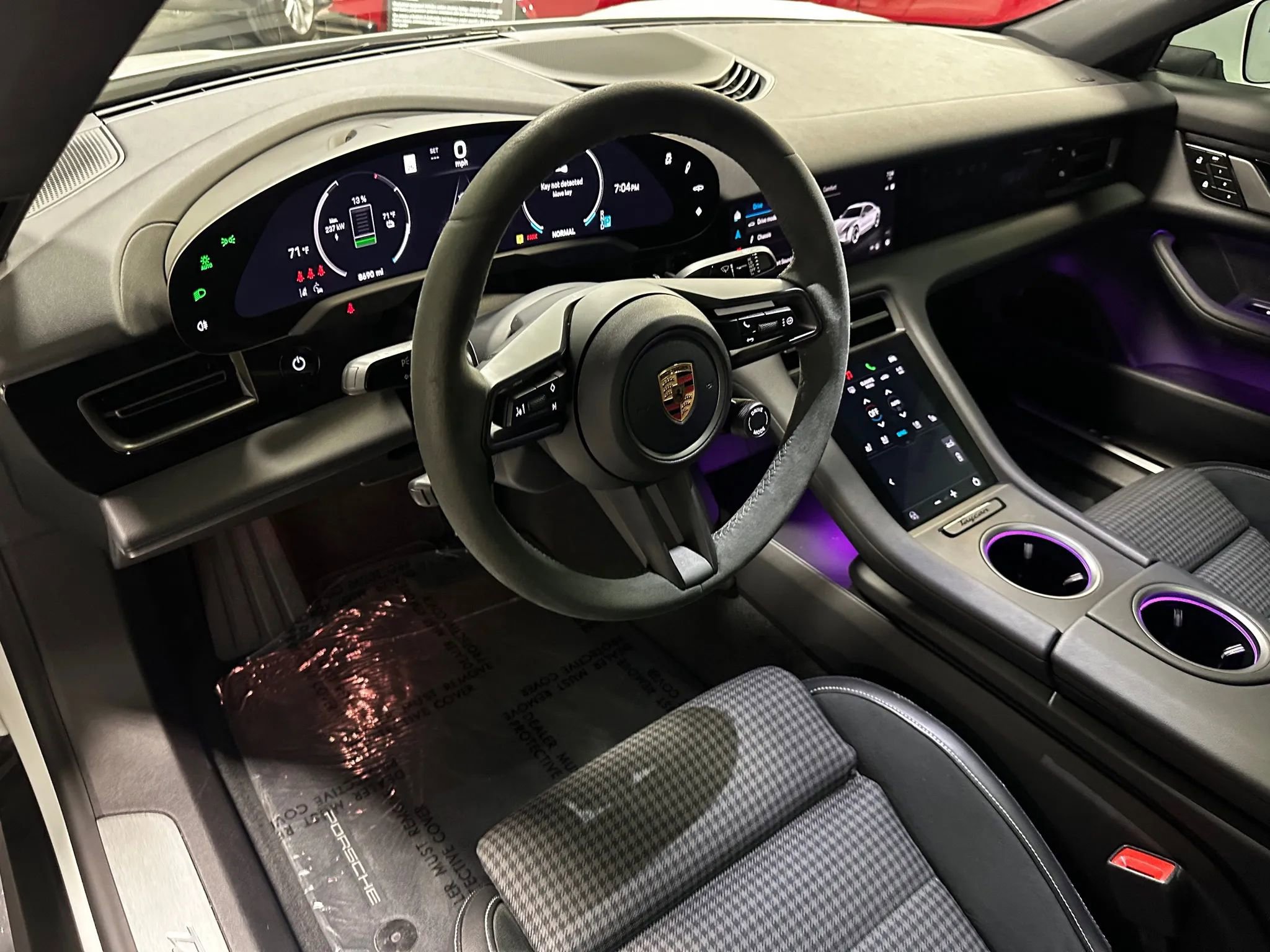 Used 2025 Porsche Taycan Sedan 4D image 7