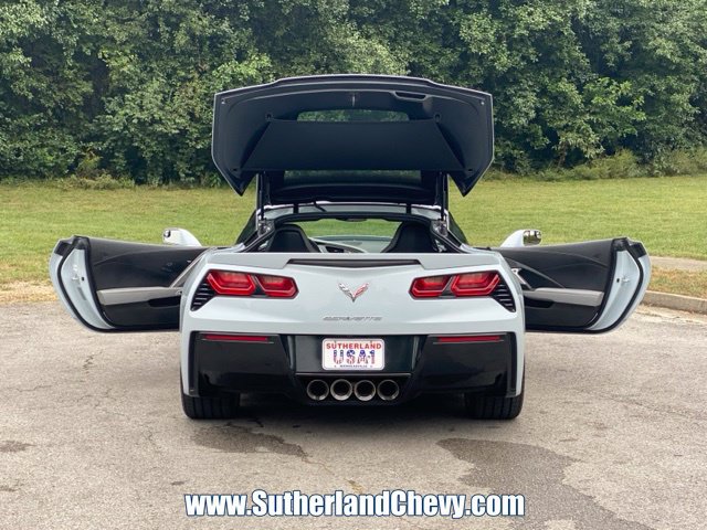 Used 2019 Chevrolet Corvette Stingray Coupe RWD image 38
