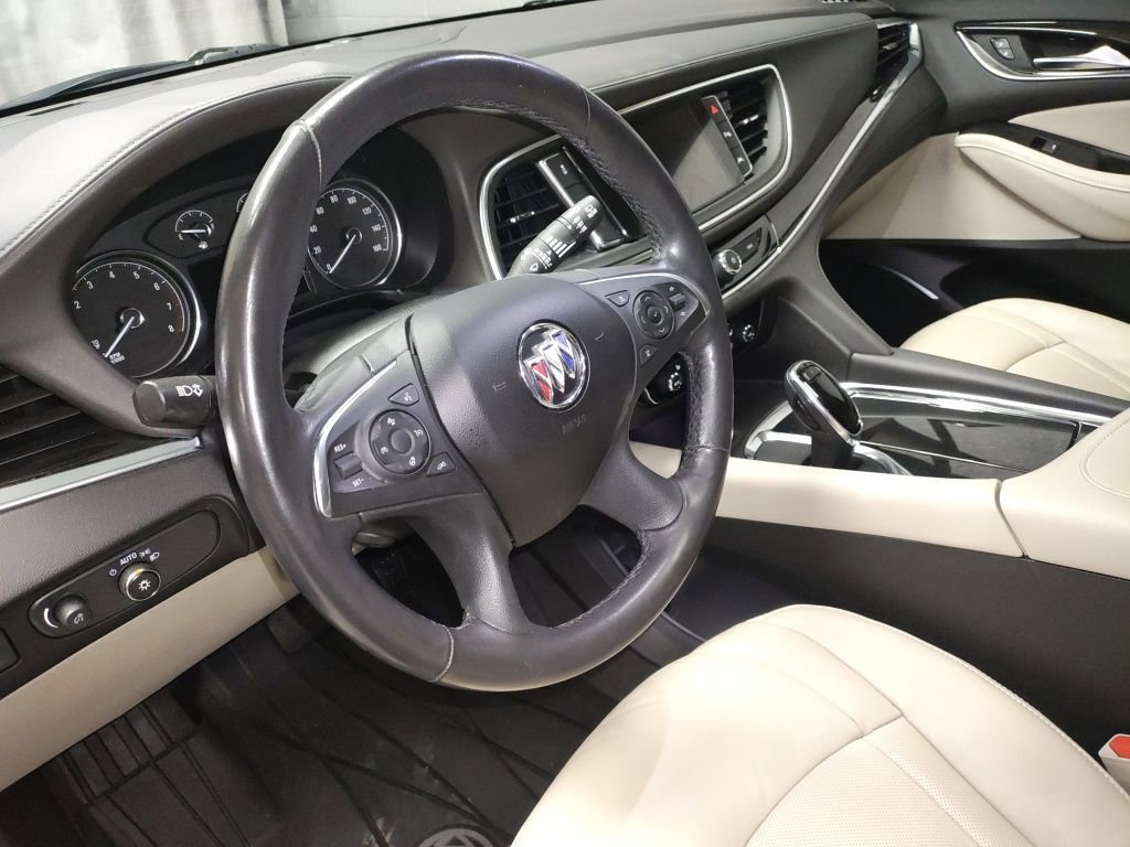 Used 2020 Buick Enclave Premium w/ Sun and Sites Package image 25