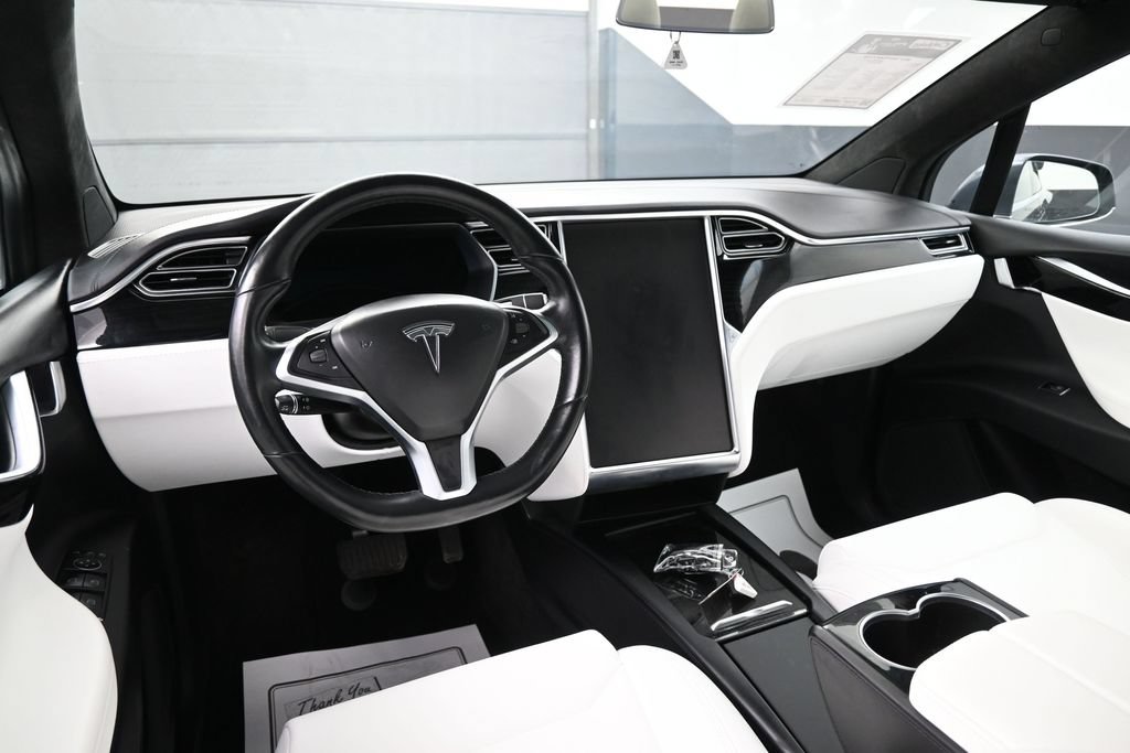 Used 2017 Tesla Model X 75D AWD/4WD image 24