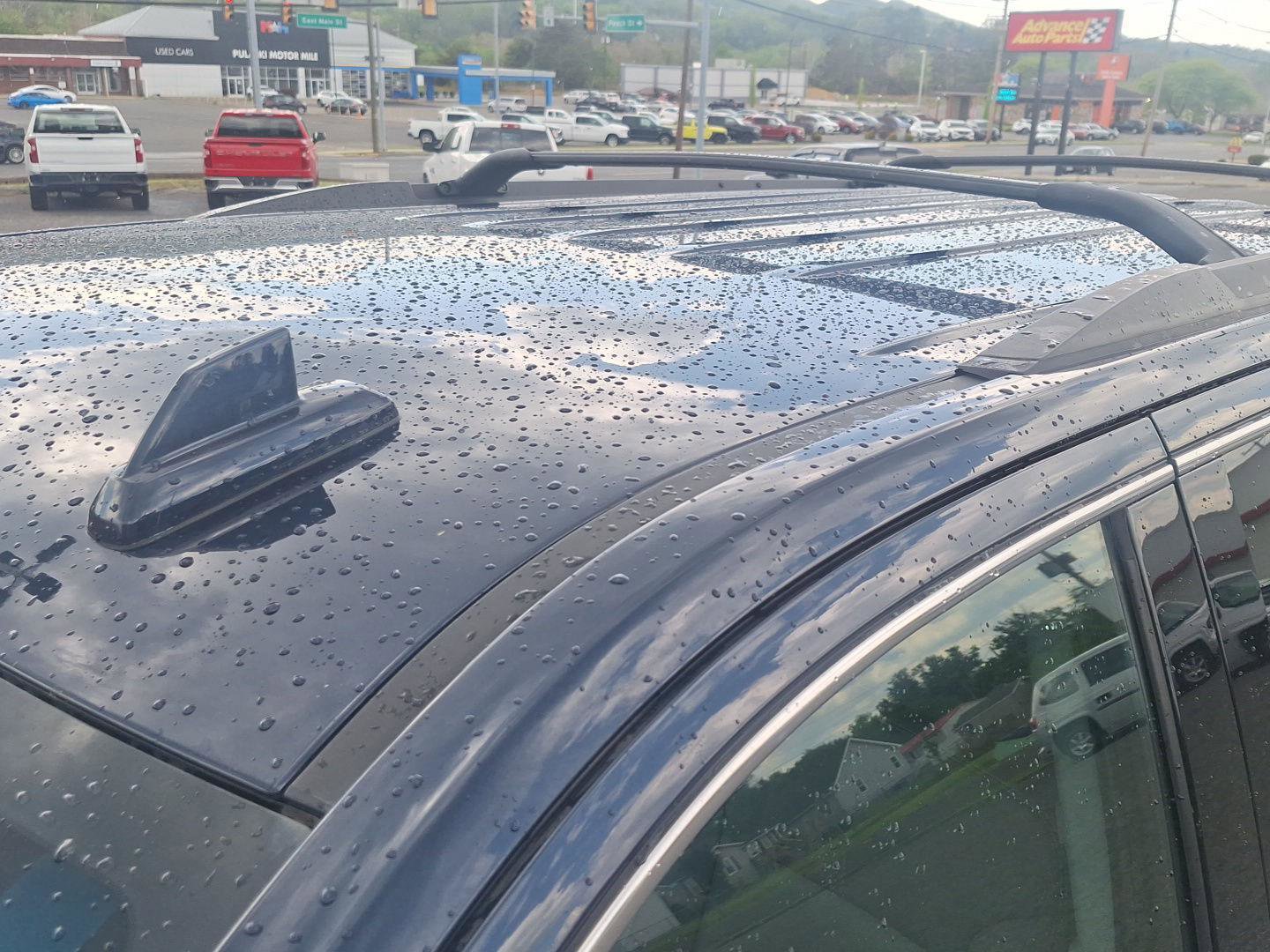 Used 2019 Chevrolet Tahoe LT w/ LT Signature Package AWD/4WD image 11