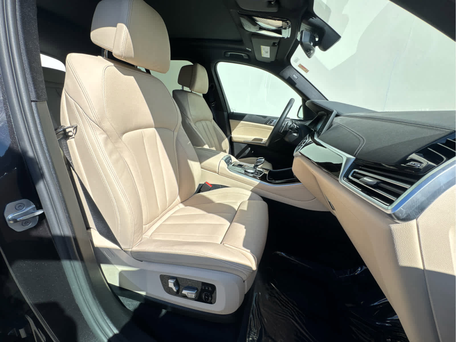 Used 2021 BMW X5 xDrive40i w/ Luxury Seating Package 2 AWD/4WD image 22