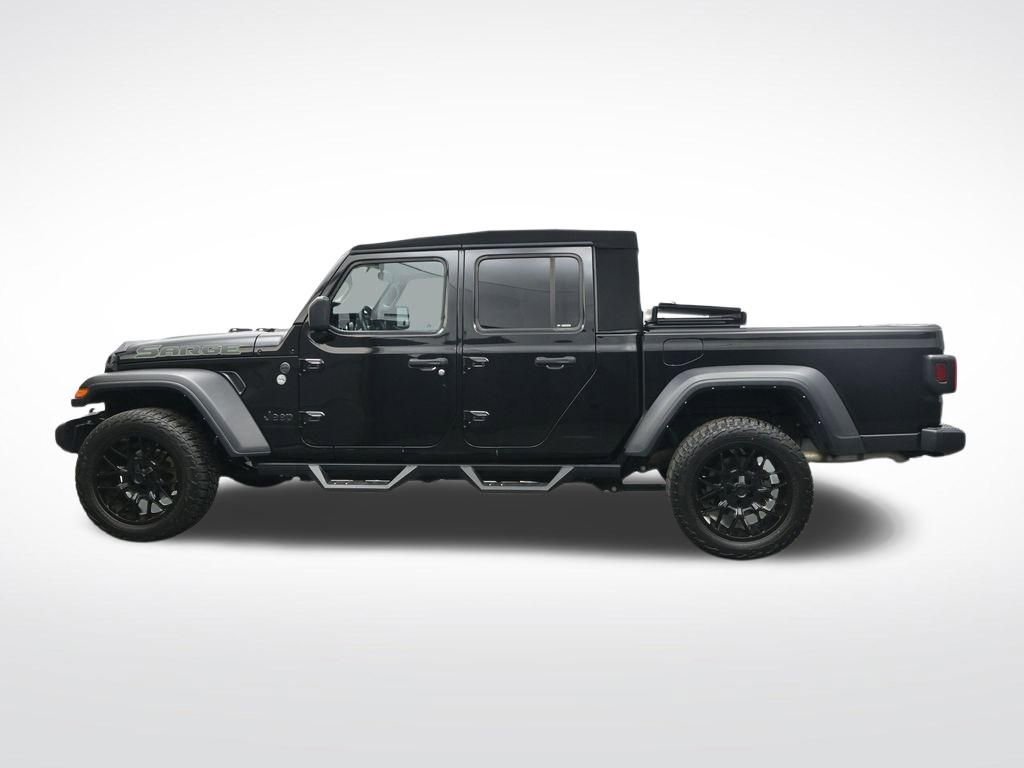 Used 2023 Jeep Gladiator Sport image 10