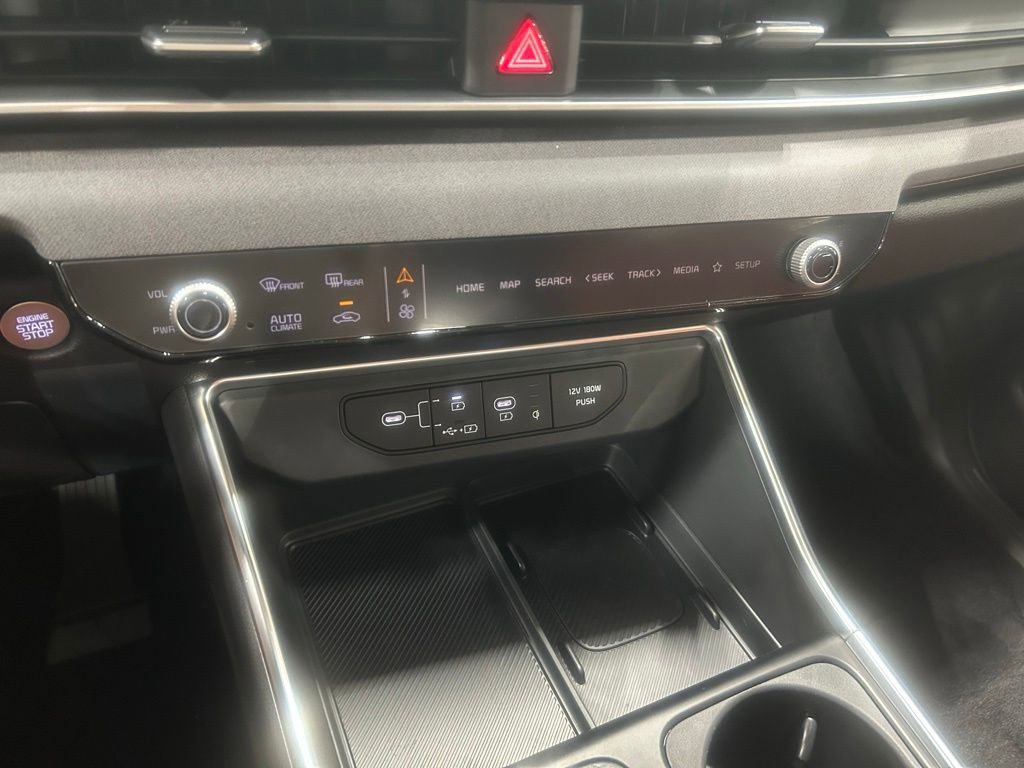 New 2026 Kia Carnival EX image 19