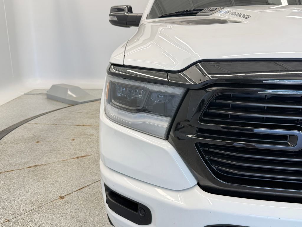 Used 2023 RAM 1500 Laramie AWD/4WD image 4
