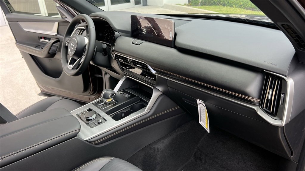 New 2025 MAZDA CX-90 3.3 Turbo w/ Premium Plus Pkg image 33