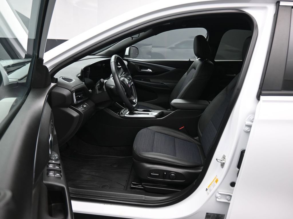 Used 2024 Buick Envista Preferred w/ Convenience I Package image 12