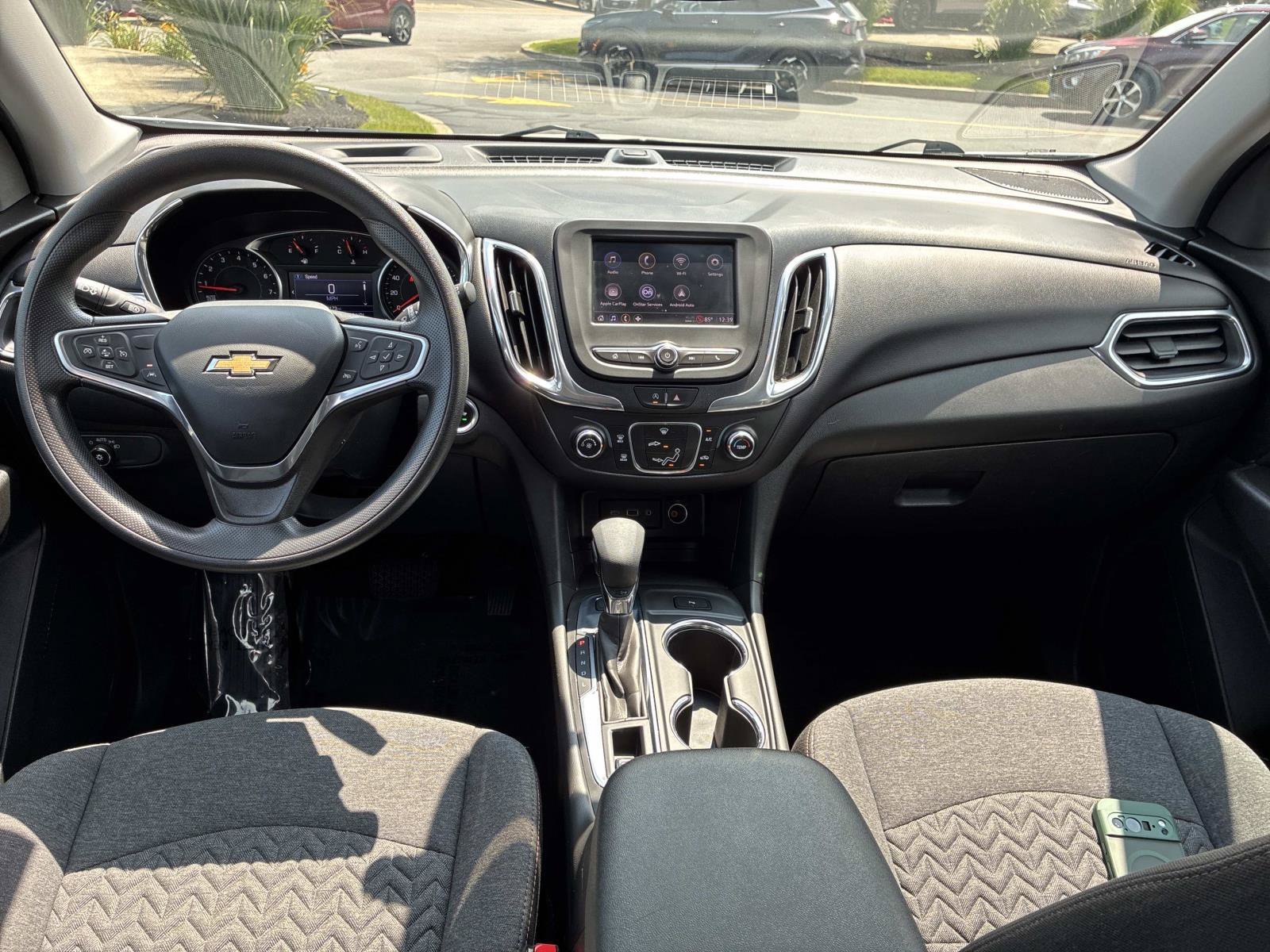 Used 2023 Chevrolet Equinox LT w/ LPO, Floor Liner Package AWD/4WD image 17