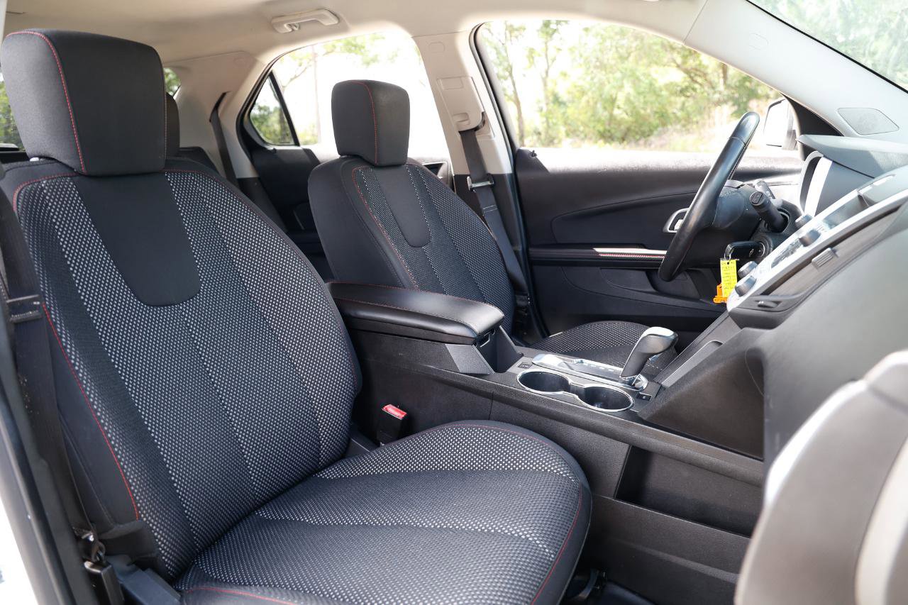 Used 2011 Chevrolet Equinox LT w/ Driver Convenience Package image 16