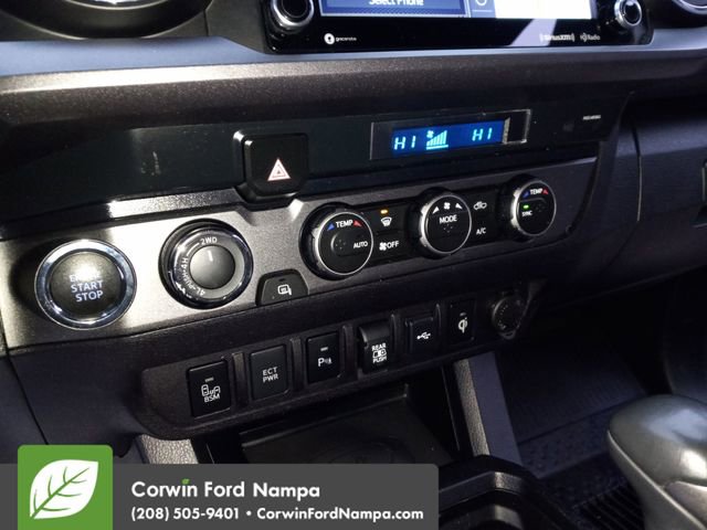 Used 2021 Toyota Tacoma TRD Off-Road image 17