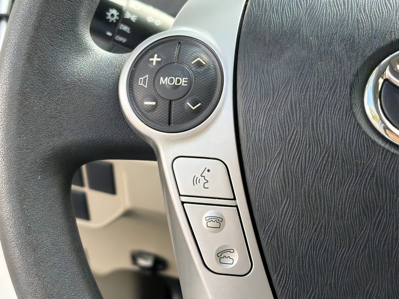 Used 2013 Toyota Prius Three image 19