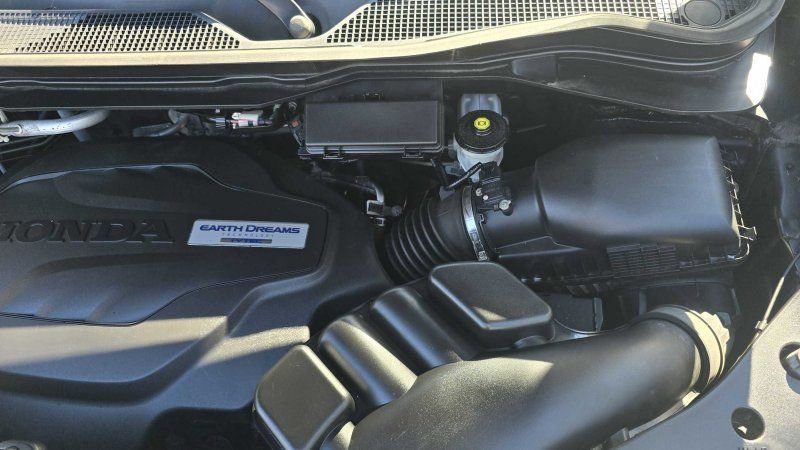 Used 2020 Honda Pilot Elite image 40