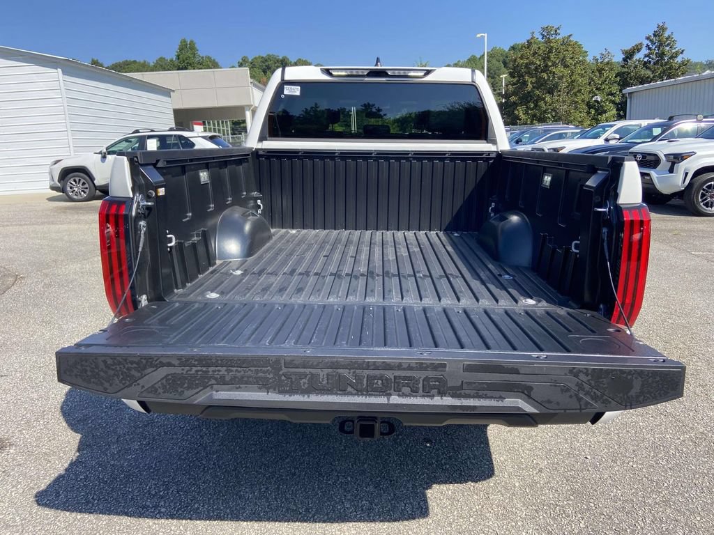 Used 2025 Toyota Tundra SR5 w/ SR5 Premium Package AWD/4WD image 8